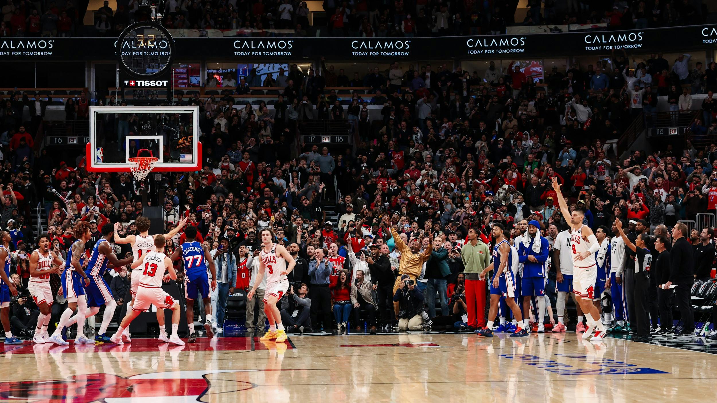 NBA: Nikola Vucevic triple seals 24-point Bulls comeback vs Sixers to seize East top spot